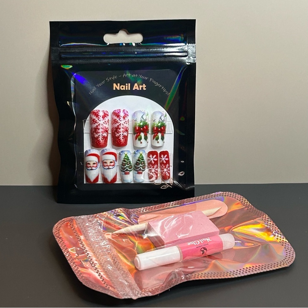 29 Piece Nail Art Set Christmas Winter Santa Theme
